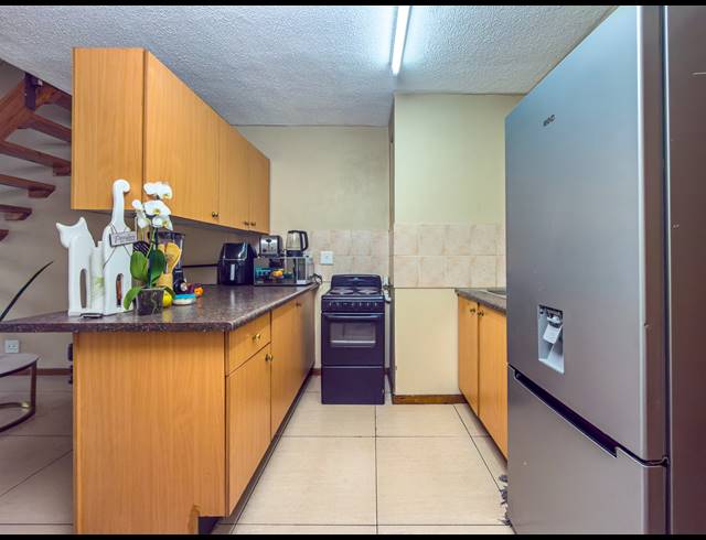1 BEDROOM APARTMENT FOR SALE IN HATFIELD